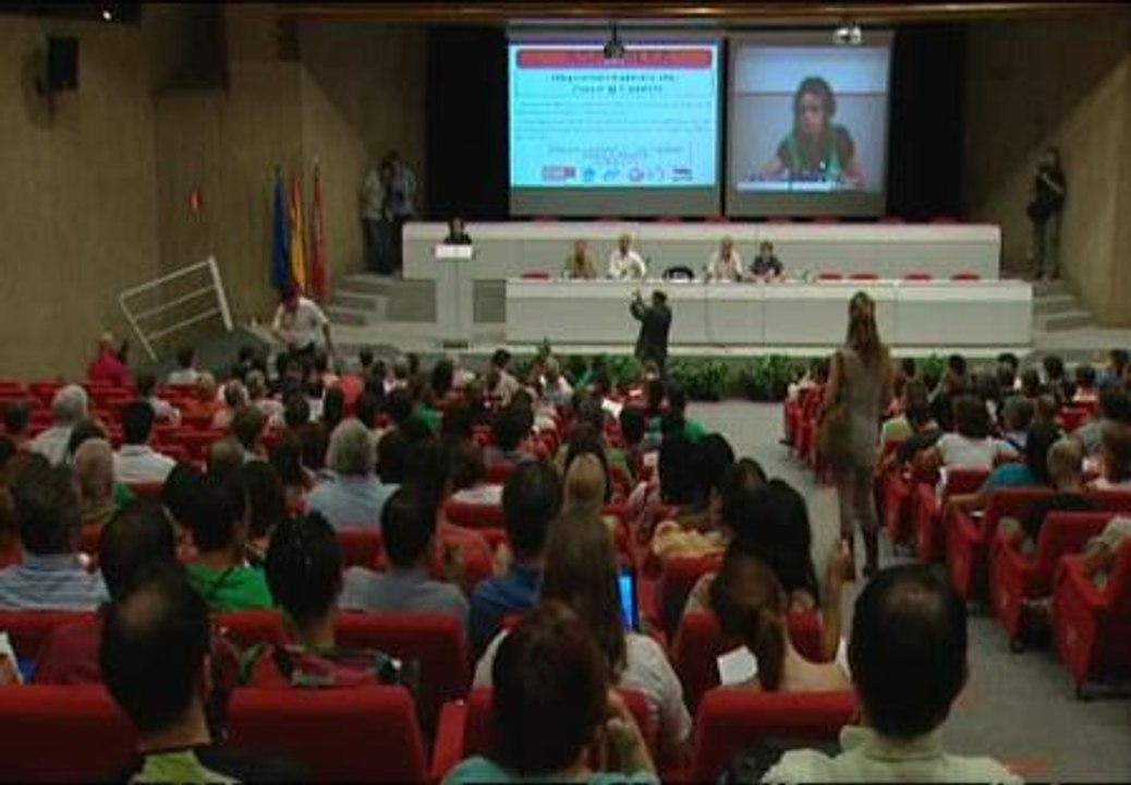 Los profesores de Madrid apoyan la huelga del día 14