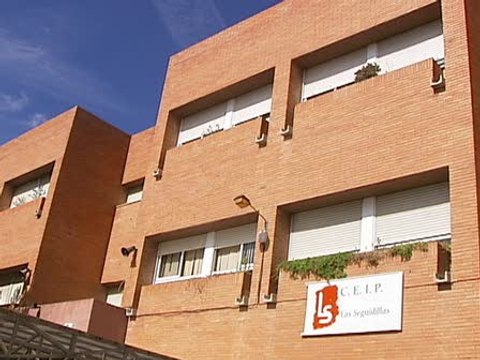 Amenaza de corte de luz en colegios