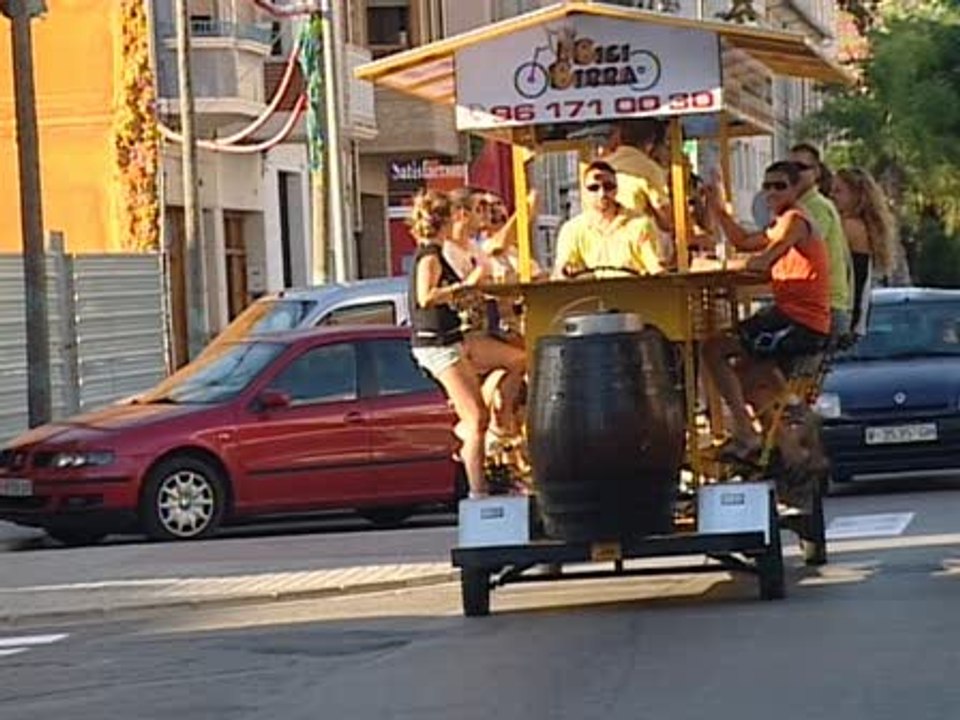 Bicicleta y cerveza para 18
