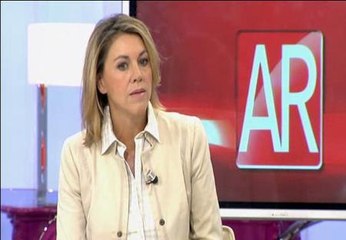 Cospedal: "Nunca se ha salido de una crisis económica subiendo los impuestos"