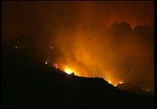 El fuego desaloja a 200 familias en Mijas