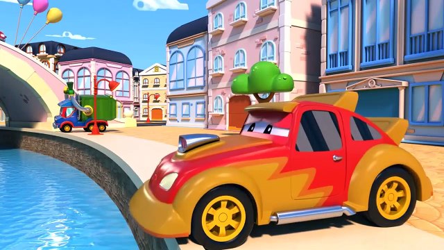 Camión de videos para niños - Super camión de la BASURA rescata el COCHE de CARRERAS! - Super Camión en Coche de la Ciudad !