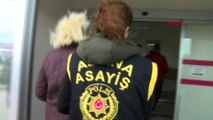 Adana Başörtülü Genç Kızlara Hakaret Ettiği İddiasıyla Gözaltına Alınan Kadın Adliyeye Sevk Edildi