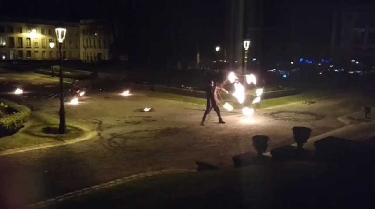 Tournai: magie de la pyrotechnie pour le carnaval de Tournai