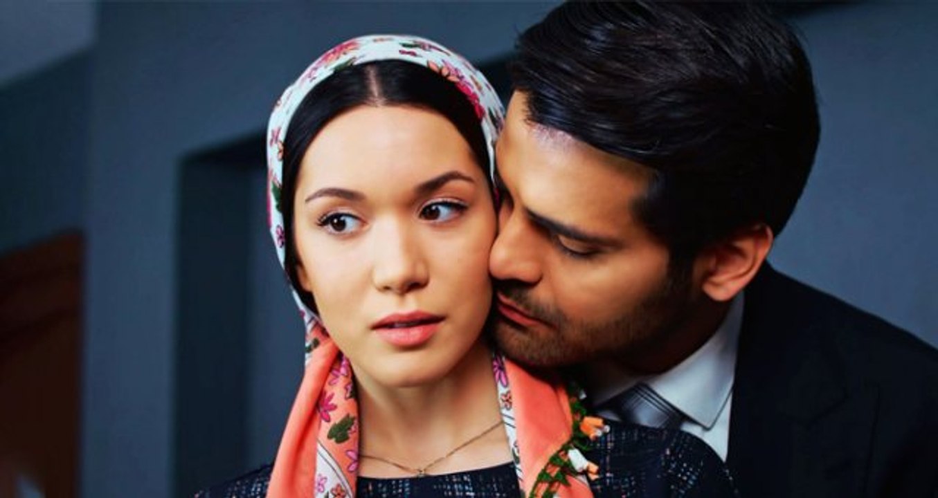 Adını Sen Koy Dizisinin Başrol Oyuncuları Hazal Subaşı ve Erkan Meriç Ayrıldı