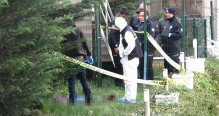 İstanbul'da Site Bahçesinde Erkek Cesedi Bulundu