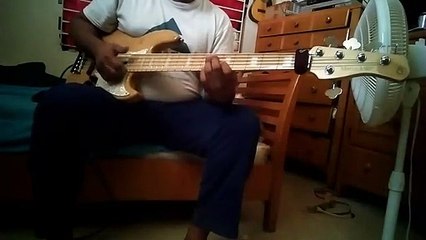 Tocando Mi  Bajo Sire V7 Marcus Miller
