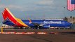 Pesawat Southwest 737 Max 8 mendarat darurat di Orlando - TomoNews