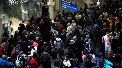 Londra: uomo sui binari, Eurostar sospende il servizio