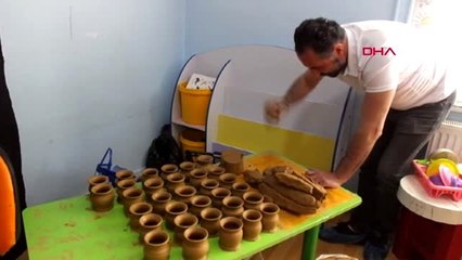 Balıkesir Burhaniye'de Minik Eller Çömlek Yaptı