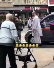 British Girl Attack on Pakistani Old Muslim