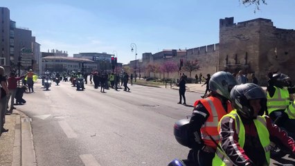 Gilets jaunes à Avignon : les motards en colère rejoignent le cortège