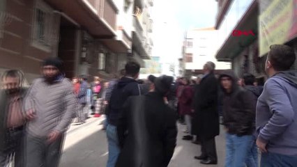 Sultangazi'de Yangında Can Pazarı