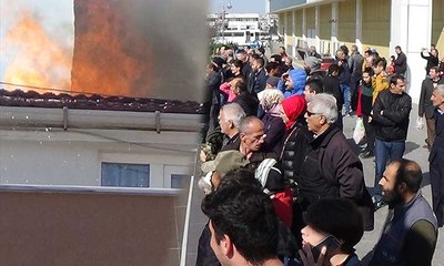 Çatı yangınında can pazarı! Film gibi seyrettiler