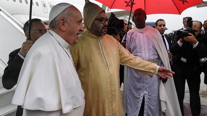 Video: Papa'nın Fas ziyareti konvoyda kovalamacayla olaylı başladı