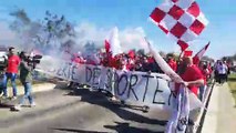 Une centaine de supporters du Nîmes Olympique ont exprimé leur mécontentement à Nîmes