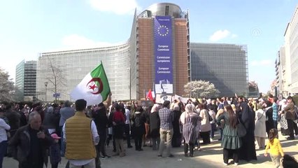 Helal Kesim Yasağı" Protestosu