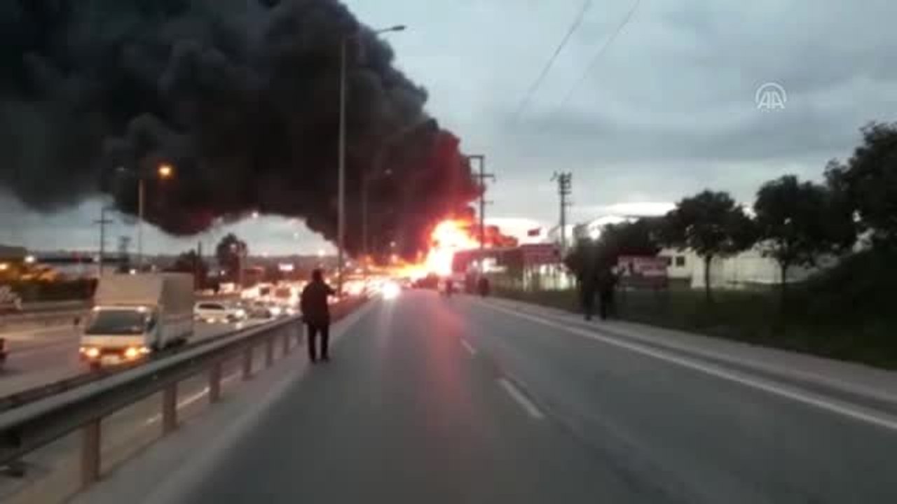 Sünger Fabrikasında Yangın (1)
