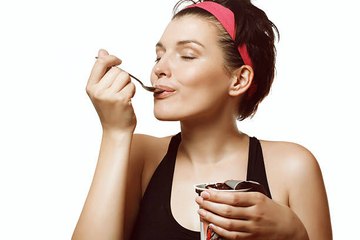 Emotional Eating: What are The Triggers