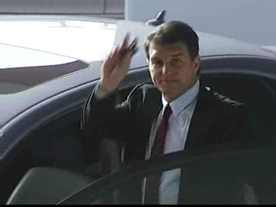 Laporta despide el año a sus jugadores animándoles a aumentar títulos en 2010