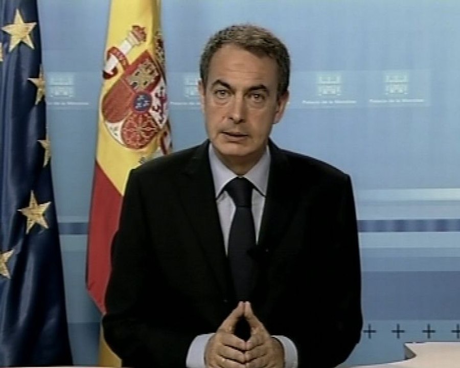 Zapatero alaba papel de soldados en exterior
