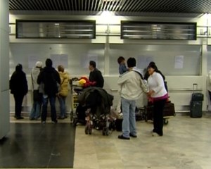 Afectados Air Comet se quejan de desinformación