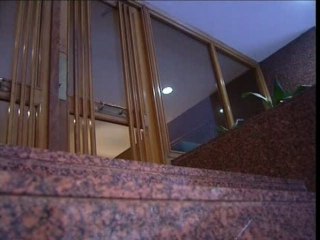 Hallado con vida un bebé de pocas horas