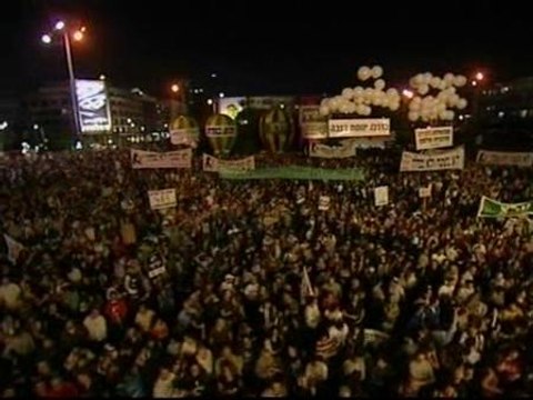 Simón Peres pide a Abu Mazen que no tire la toalla