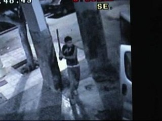 Apaleado de propietario de un bar en Almería