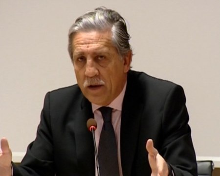 Archivada la querella contra López Garrido