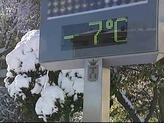 El frío y el hielo paralizan Albacete