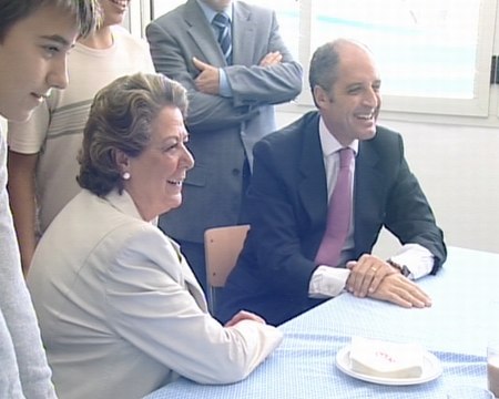 Camps asegura que se está cumpliendo el acta