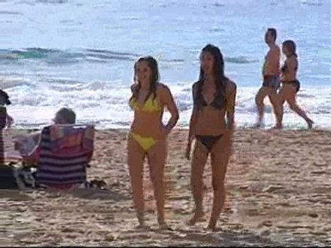 El buen tiempo llena playas durante el puente