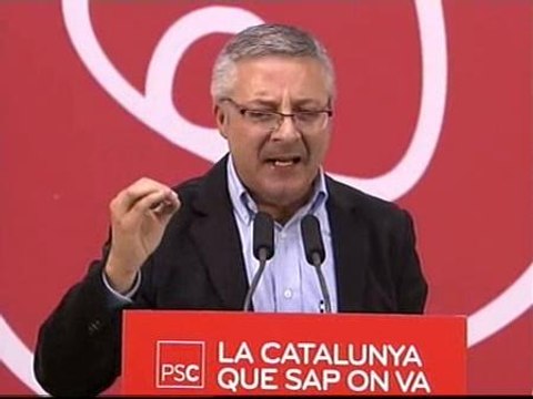 José Blanco Les pregunto a los de CIU, vais a seguir haciendo manitas con el PP