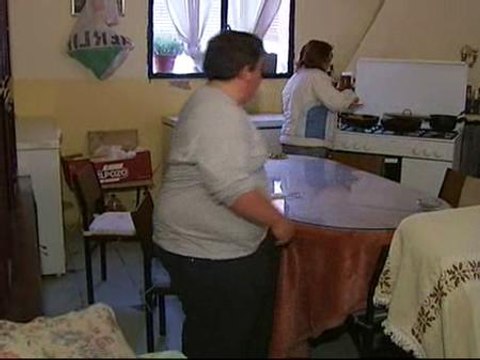 Tiene 14 años y pesa más de 140 kilos