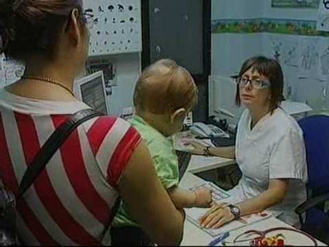 Una plaga de mosquitos hace estragos en Torrevieja