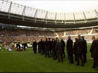 Multitudinario adiós a Enke en Hanover