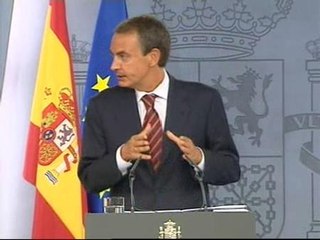 Zapatero anuncia una subida de impuestos &#039;limitada y temporal&#039;
