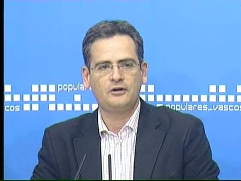 Basagoiti pide al PNV que supere sus traumas