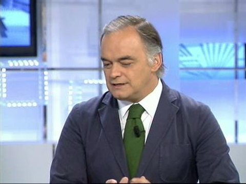 Pons: Como nunca he hecho declaraciones con tacones no sé lo que se siente