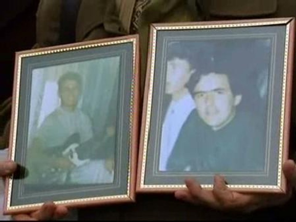 Karadzic boicotea el comienzo de su juicio