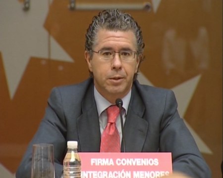 Ni Rajoy ni Zapatero han vetado candidatos