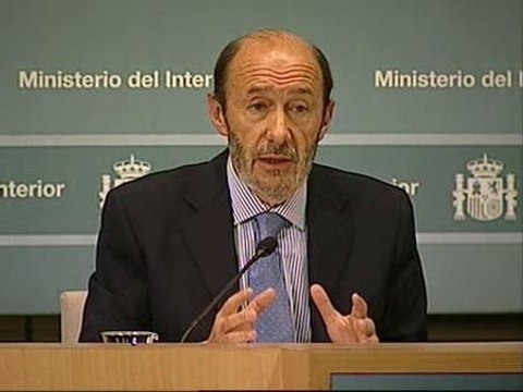 Rubalcaba relaciona la detención de Elizarán con la actuación contra los dirigentes de la izquierda abertzale