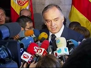 González Pons: "A las 16:00 se acaba la fiesta"
