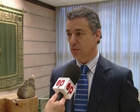 Urkullu condena el atentato etarra