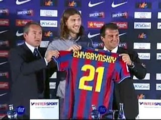 Télécharger la video: Chygrynskiy, presentado como nuevo jugador del Barça