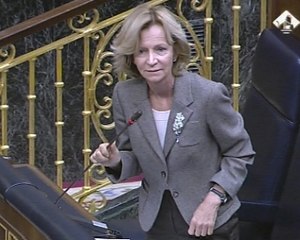 Salgado acusa a PP de "visión trasnochada"