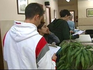 La crisis dispara las solicitudes para ingresar en el Ejército