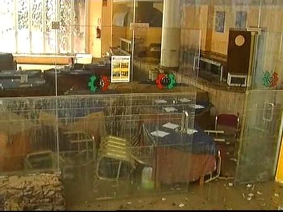 Las lluvias anegan la playa de Vera, Almería