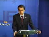 Zapatero cree que España no será el único país que suba los impuestos